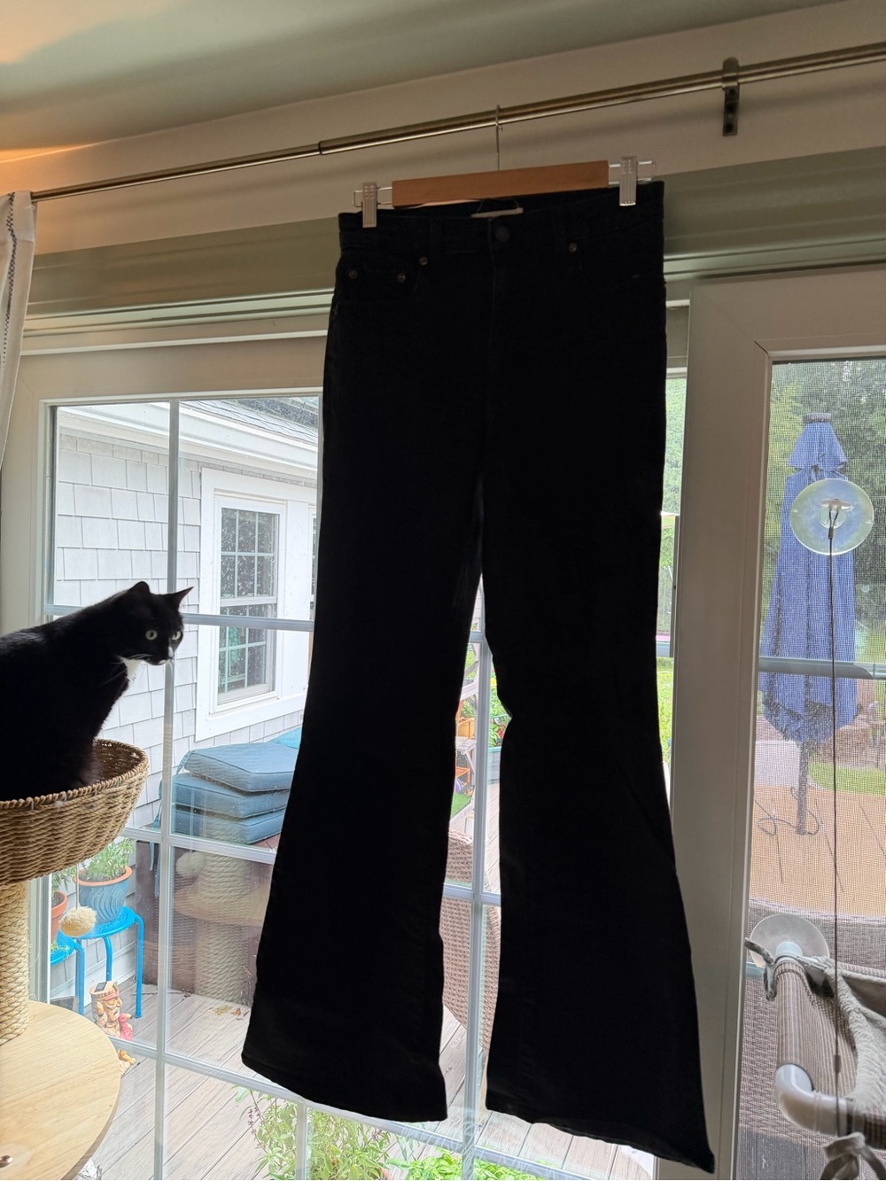Levi’s 726 High Rise Flare Jeans Black Size 29 Regular 32”
